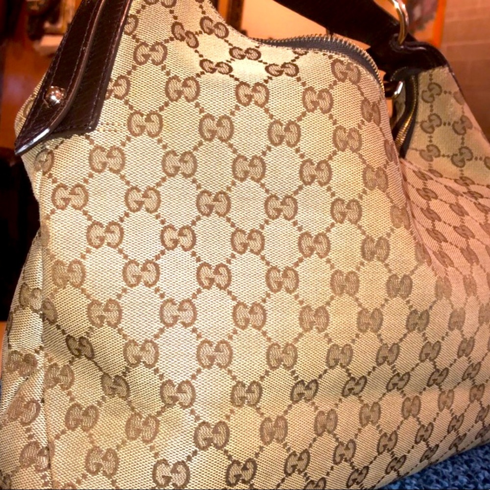 Gucci Hangbag